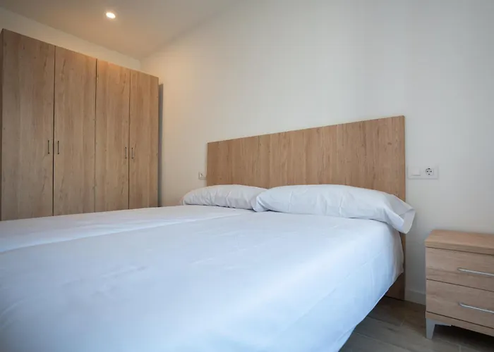 Apartment Lets Holidays Centric & Near The Sea Victoria 3