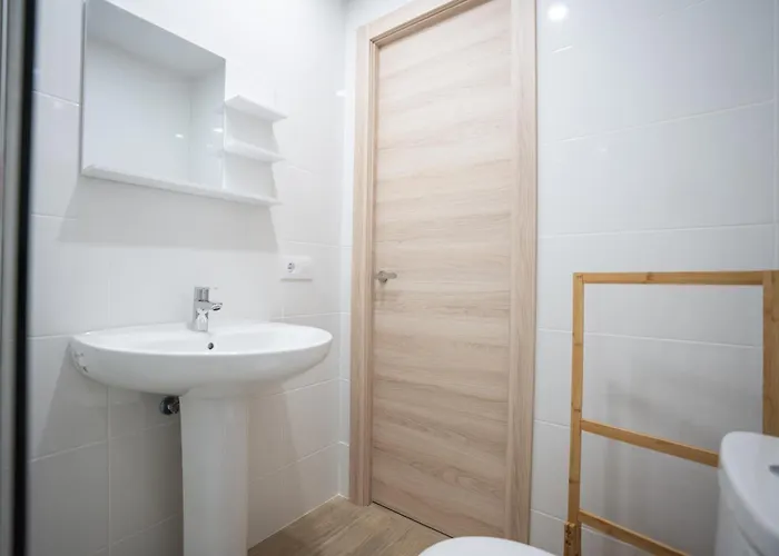 Lets Holidays Centric & Near The Sea Victoria 3 Tossa de Mar